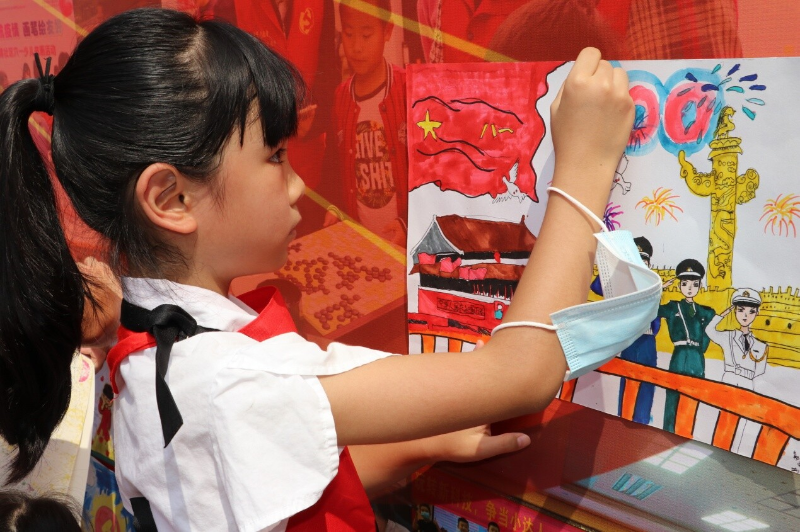 (新闻稿)科普特色 童心向党——龙岗首个社区少工委在横岗街道怡锦社区揭牌成立_3